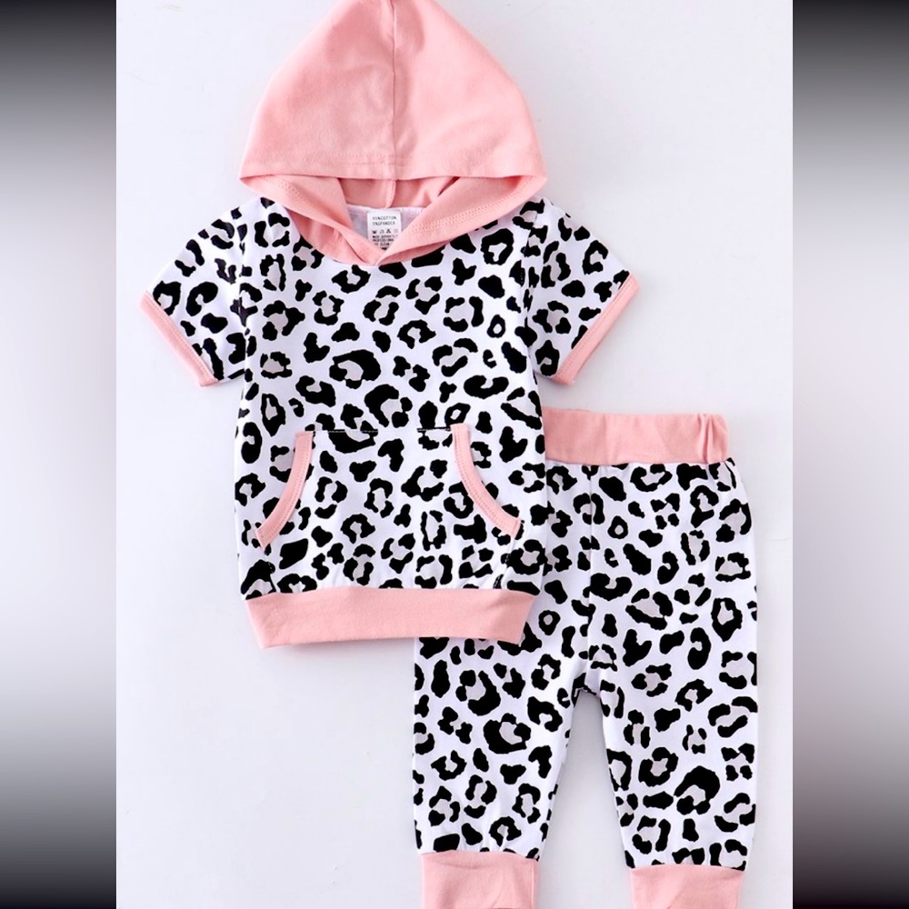 animal print track set